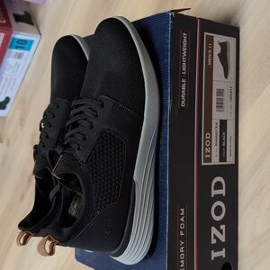 IZOD Men's Lace Up Shoe
